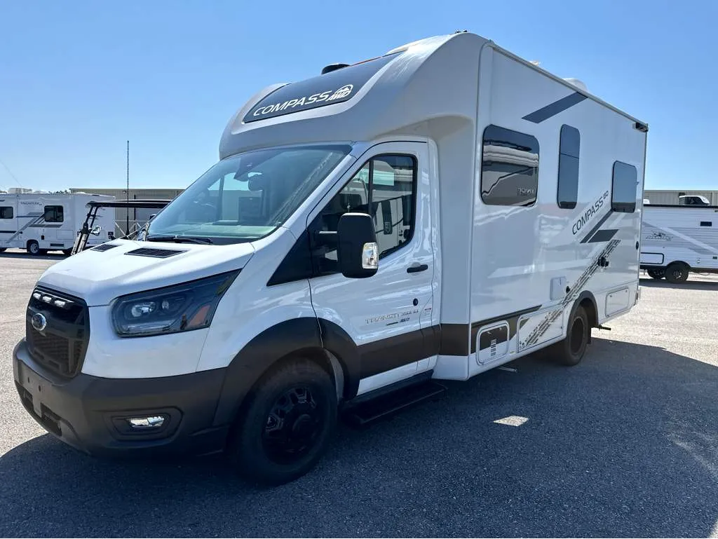 2026 Thor Motor Coach Compass 22MT - Photo 4