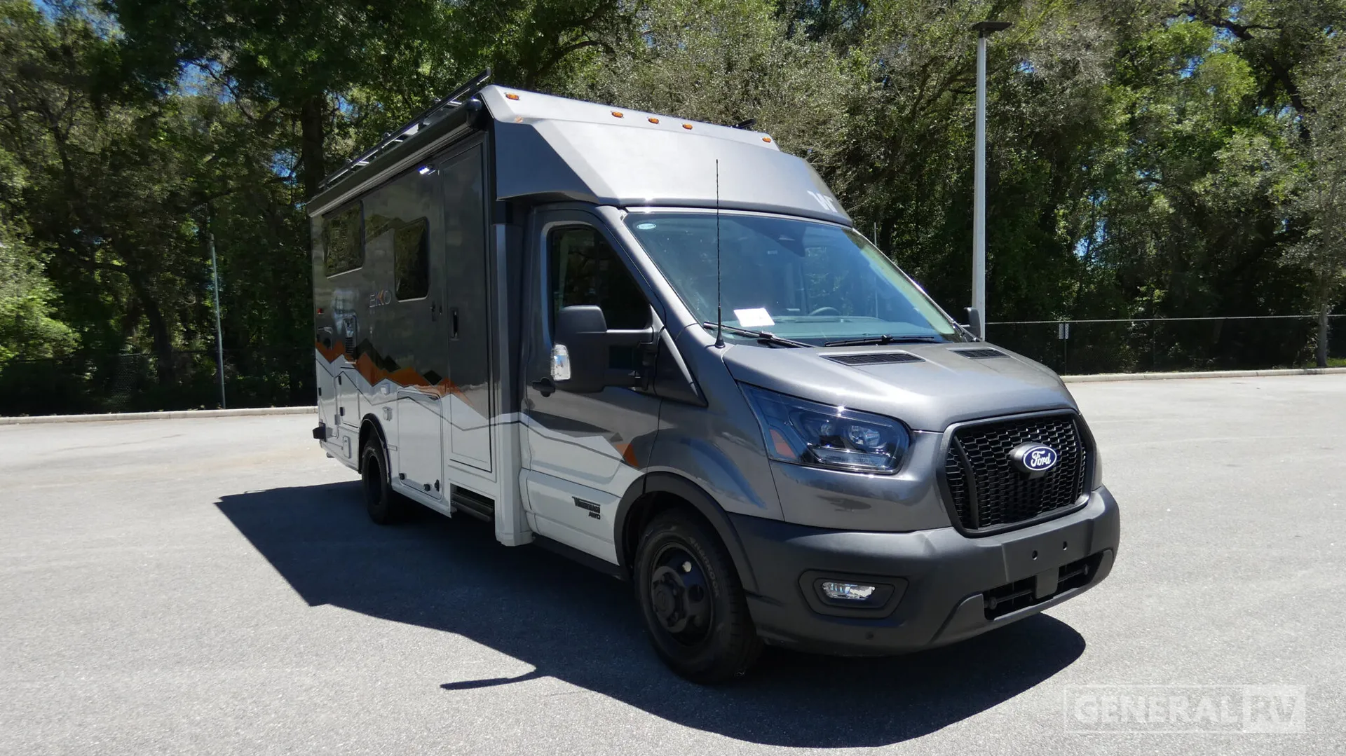2027 Winnebago EKKO 22A - Photo 2