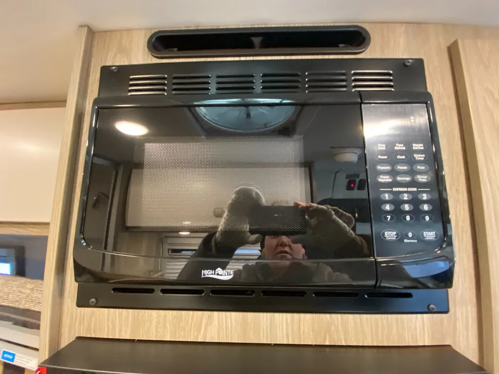 2025 Winnebago Travato 59G, Photos photo 29