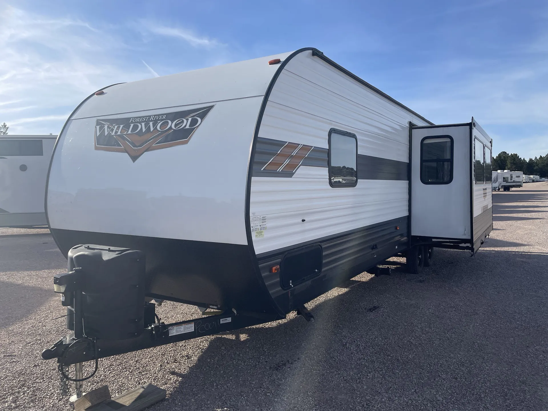 2020 Forest River Wildwood 27RKS — campside