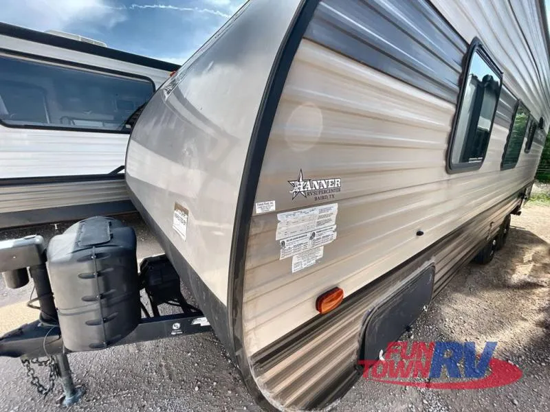 2020 Forest River RV Wildwood X-Lite 241QBXL - Photo 4