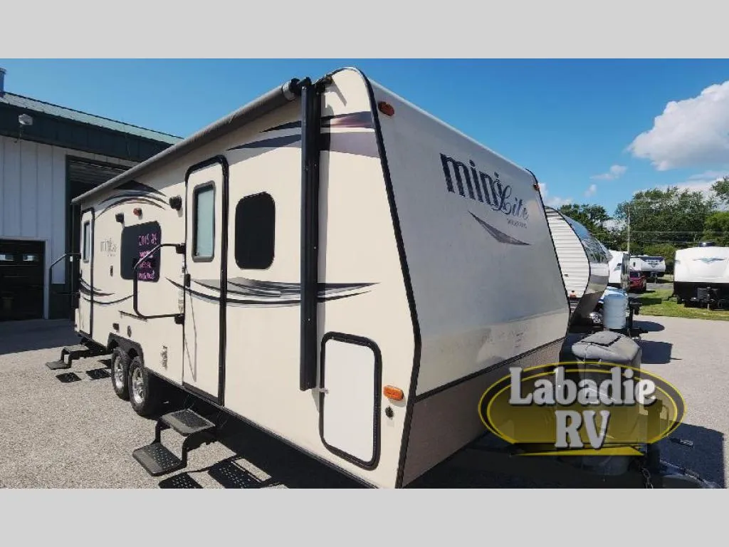 2015 Forest River Rockwood Mini Lite 2503S - Main photo