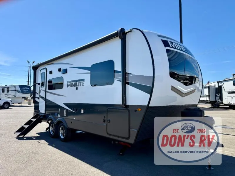 2025 Forest River Rockwood Mini Lite 2205S - Photo 4