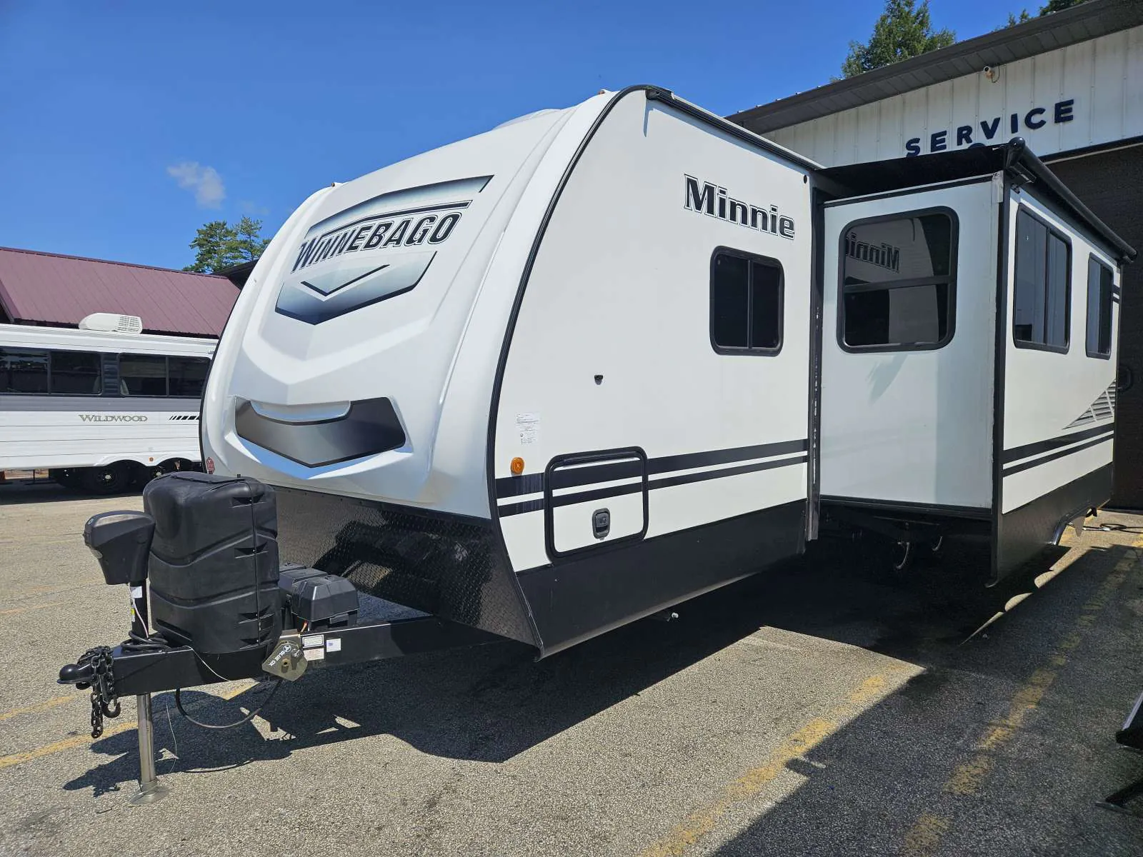 2020 Winnebago Minnie 2701RBS - Photo 4