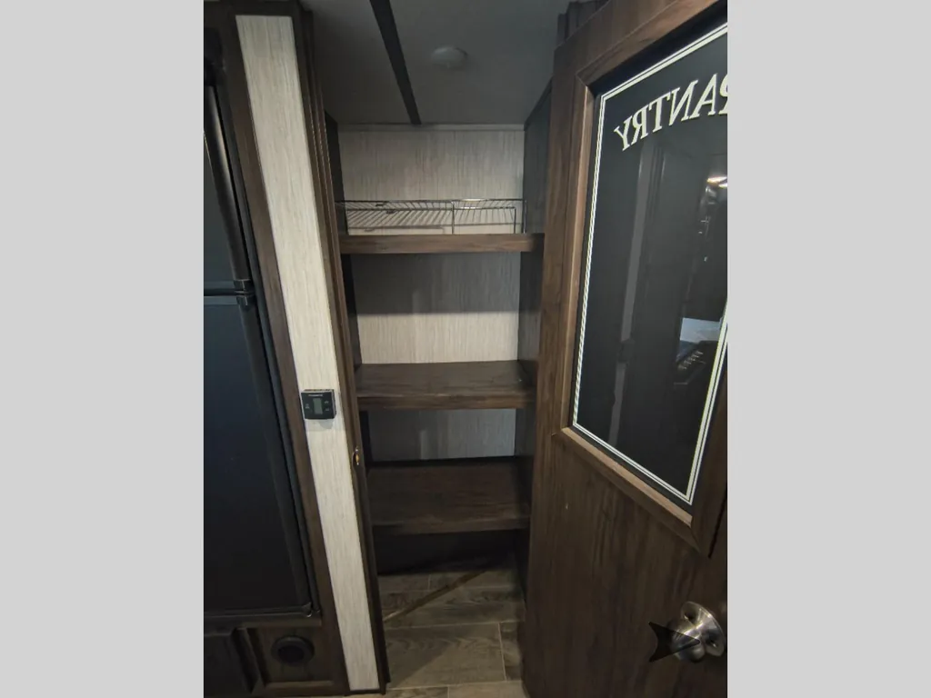 2019 Forest River Cherokee Alpha Wolf 26DBH-L, Photos photo 18