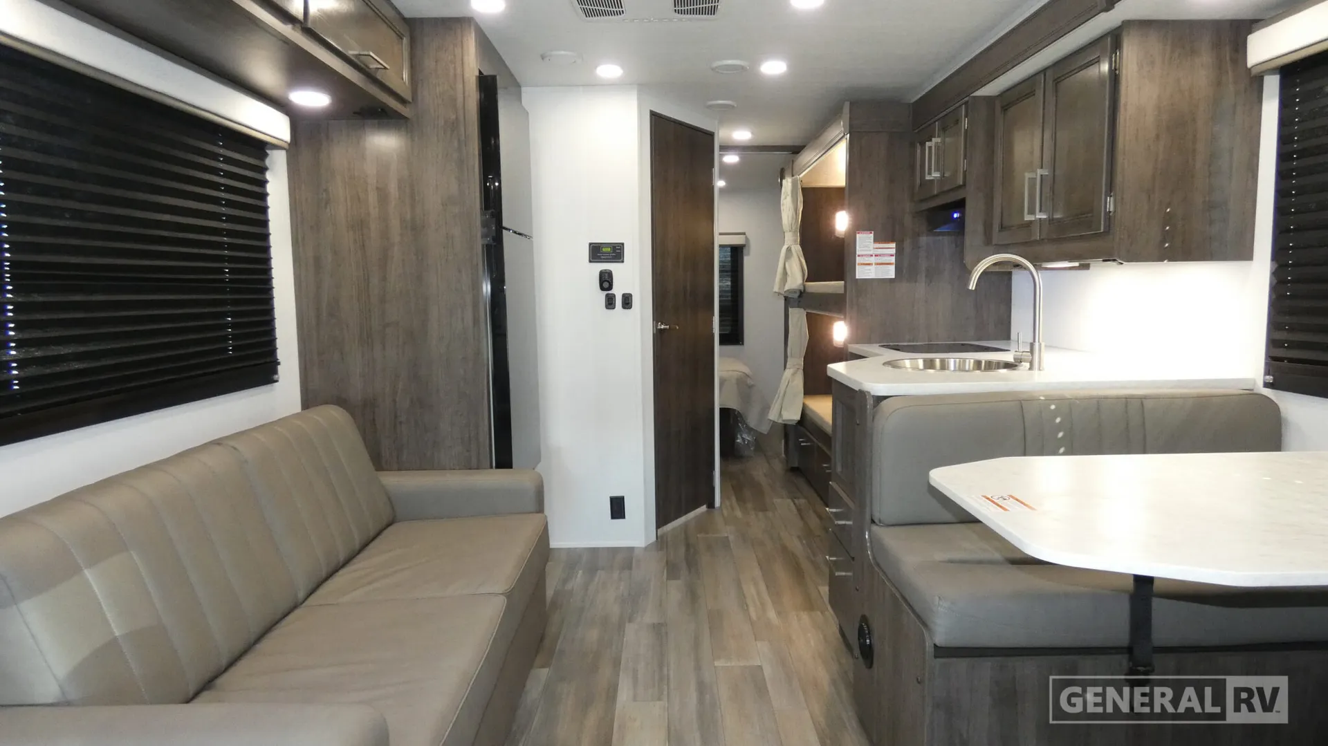 2026 Entegra Coach Odyssey-SE 31FF - Photo 3
