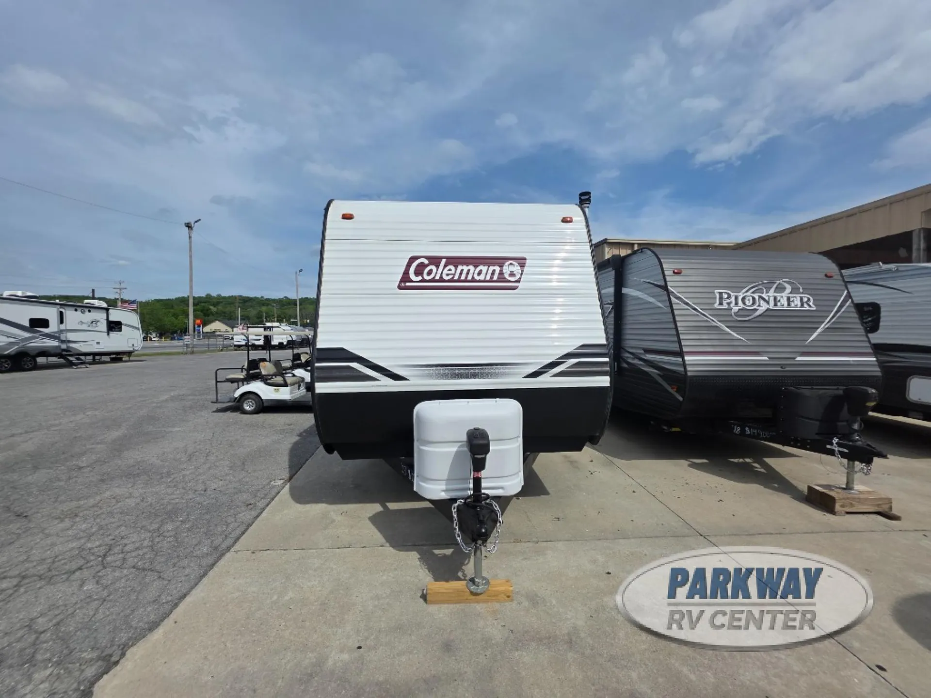 2023 Dutchmen Coleman Lantern Series 251TQ - Photo 2
