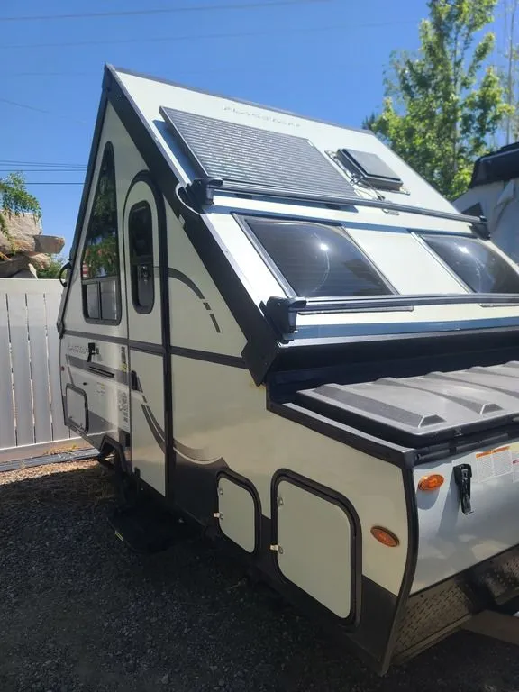 2025 Forest River Flagstaff Hard Side T10RB - Photo 3