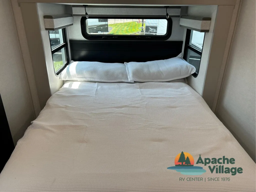 2026 Jayco North Point 395DSDB, Photos photo 26