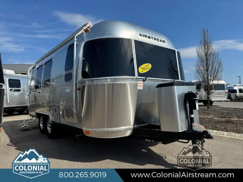 2022 Airstream Flying Cloud 23FB - Photo 2