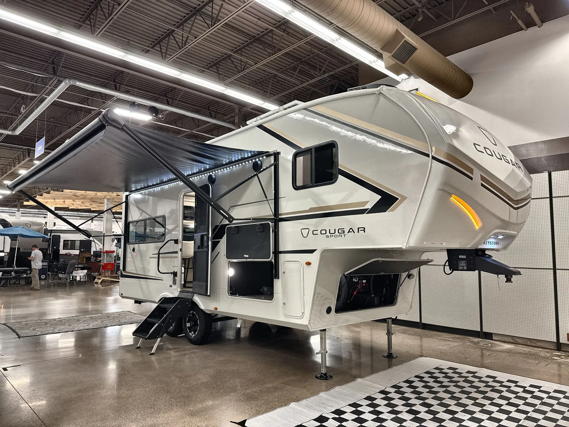2027 Keystone Cougar Sport 2100ML - Photo 2