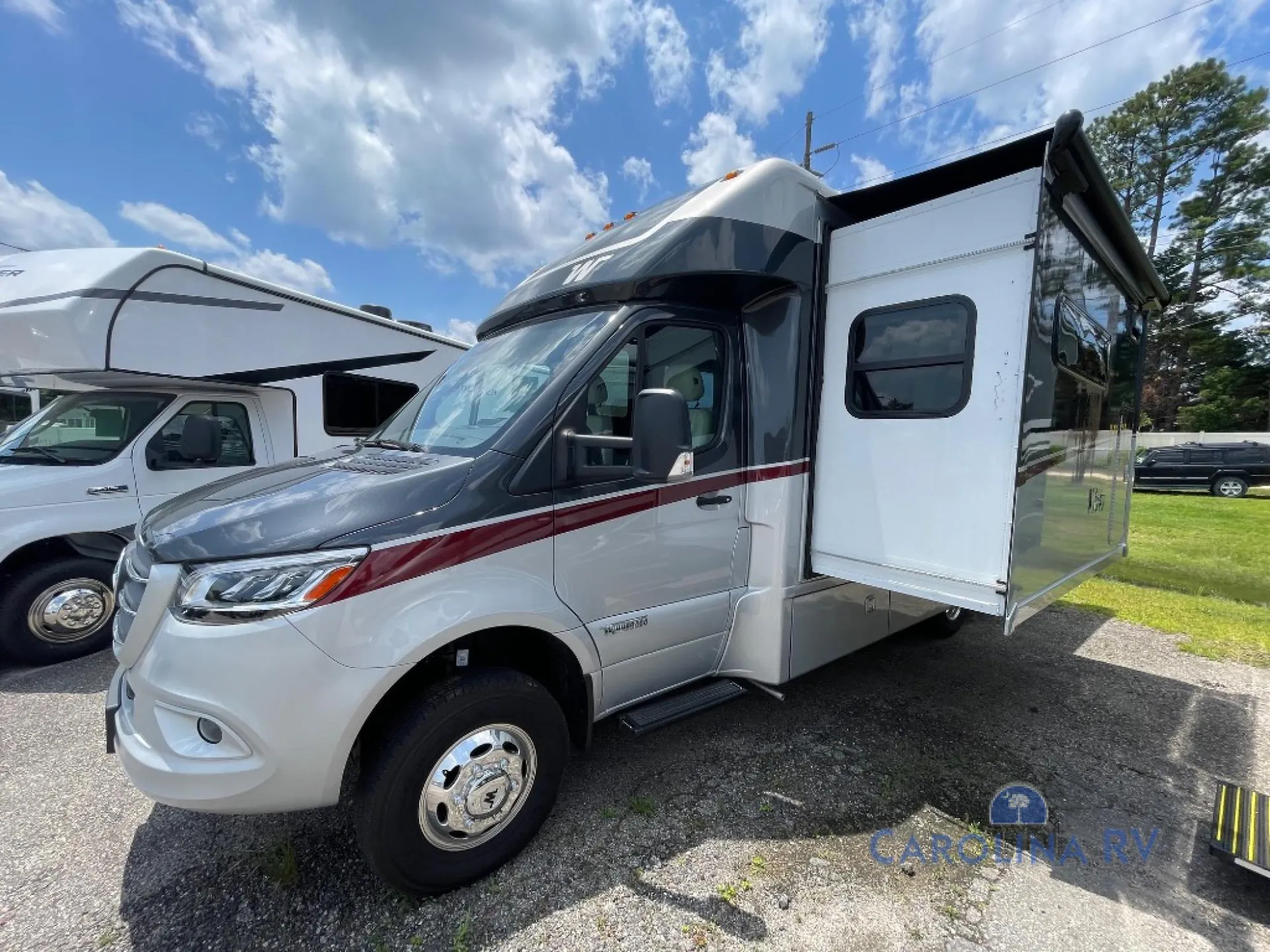 2025 Winnebago View 24T - Photo 4