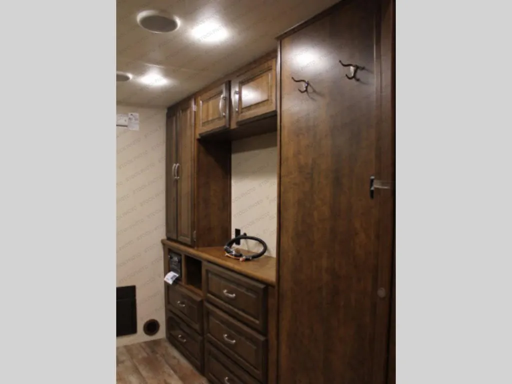 2017 Forest River Blue Ridge 3780LF, Photos photo 17