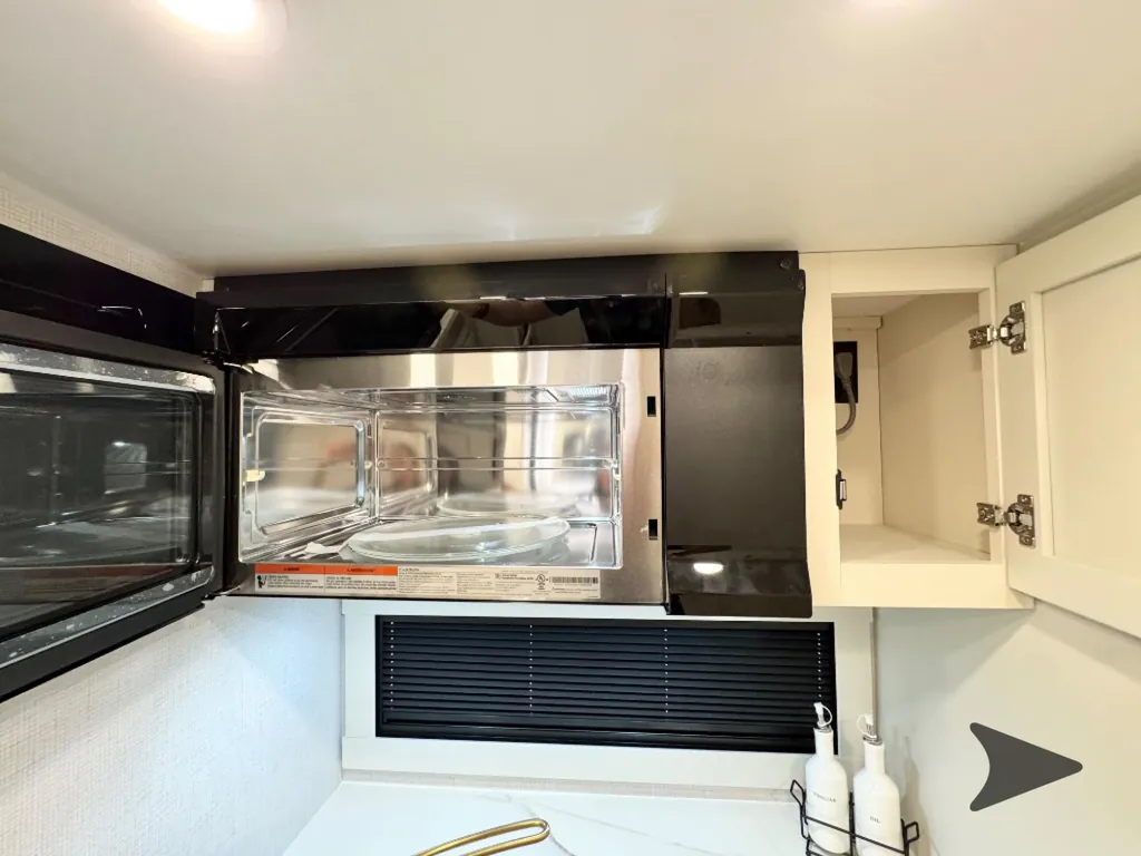 2026 Brinkley Model I 235, Photos photo 35