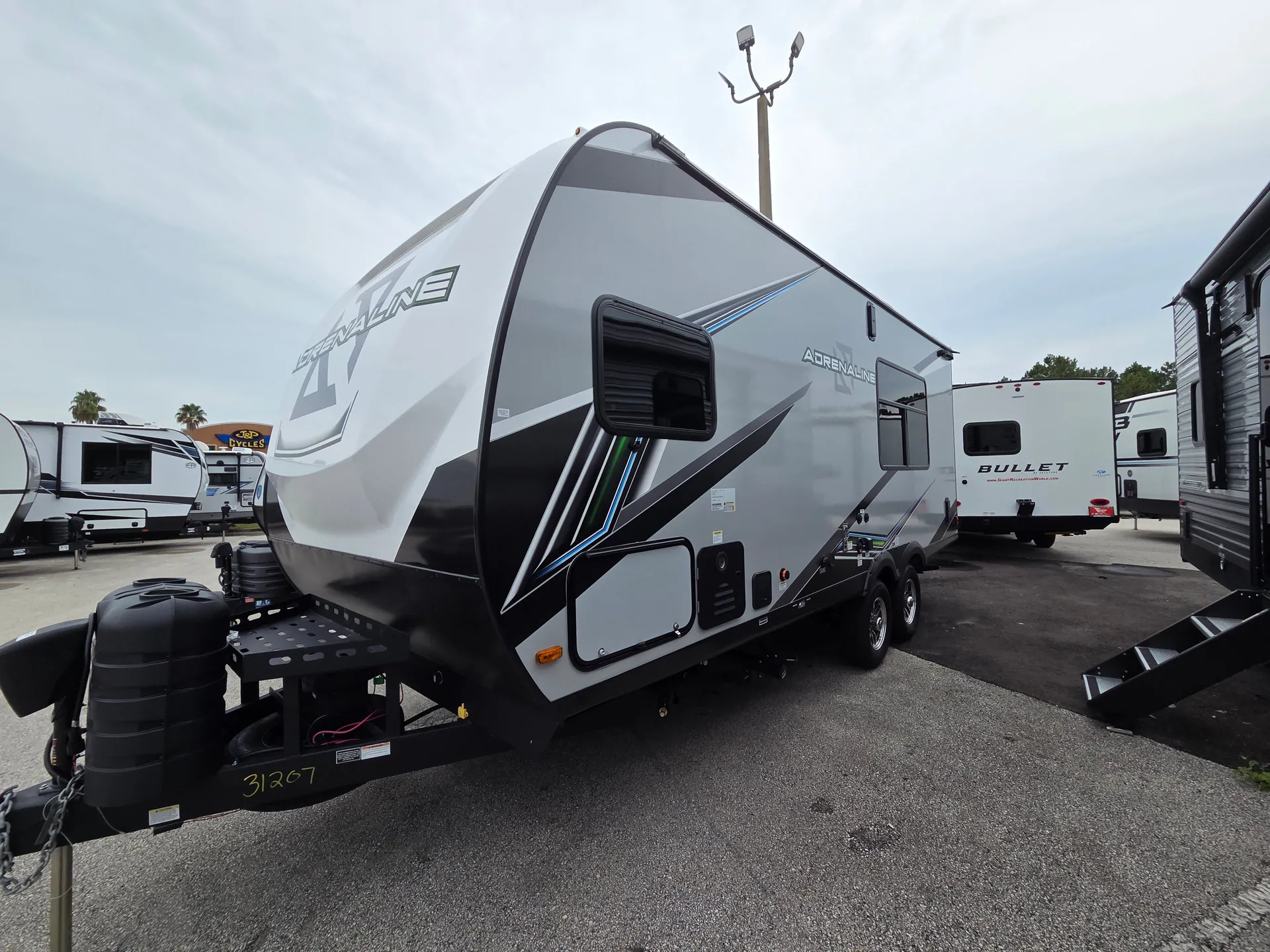 2026 Coachmen Adrenaline 18LT - Photo 3