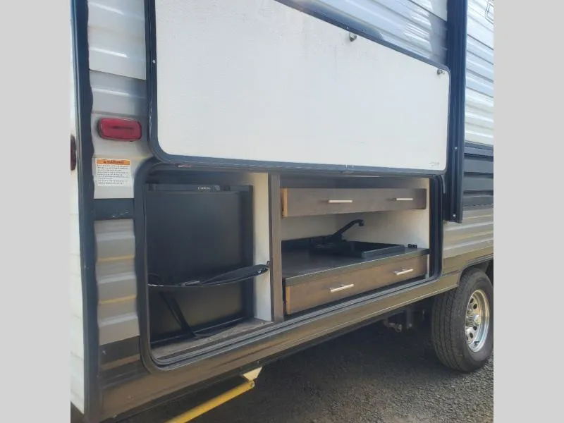 2019 Forest River Salem Cruise Lite 243BHXL - Photo 4