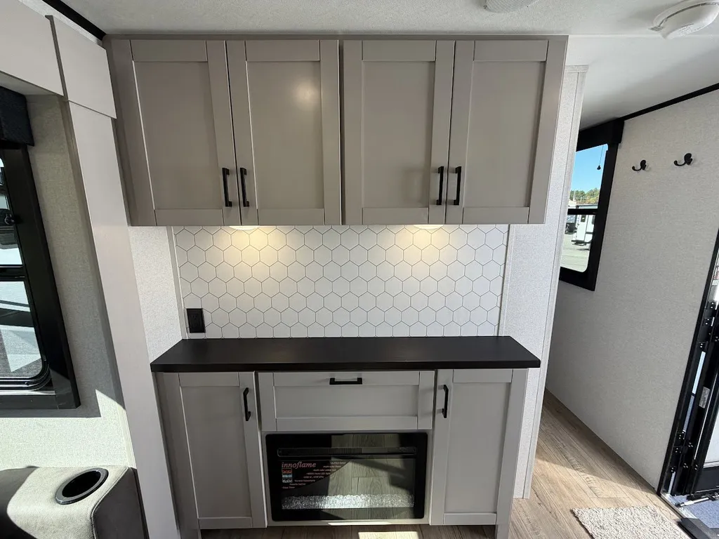 2026 Jayco Jay Feather 29QBH, Photos photo 18