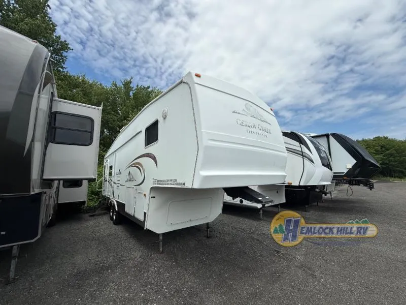 2004 Forest River RV Cedar Creek Silverback Used    29 LRLBS - Photo 2