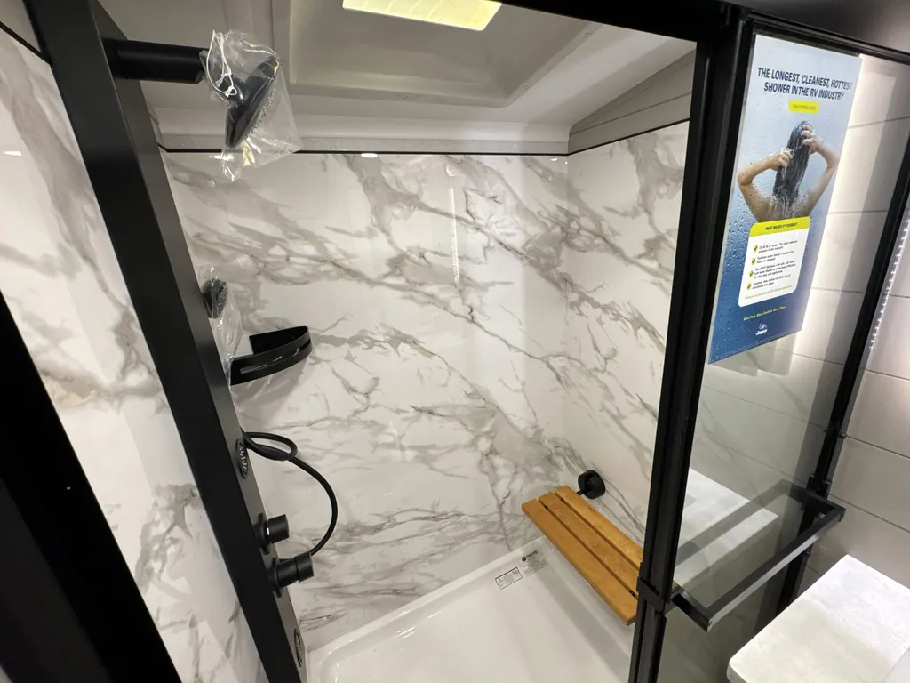 2026 Jayco North Point 395DSDB, Photos photo 28