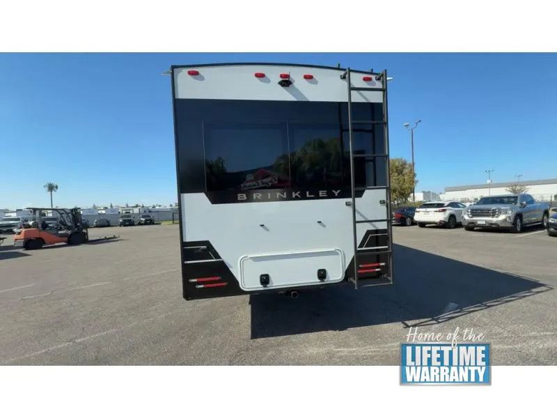 2026 Brinkley Model Z 3100 - Photo 3