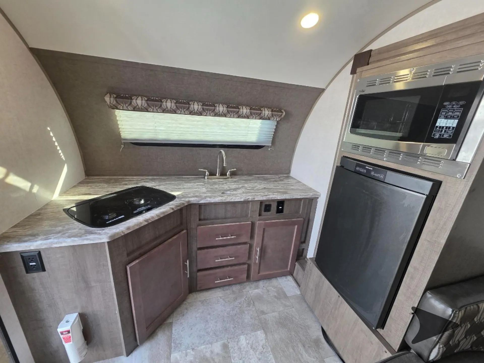 2018 Forest River R-Pod RP-179 — Photo 6