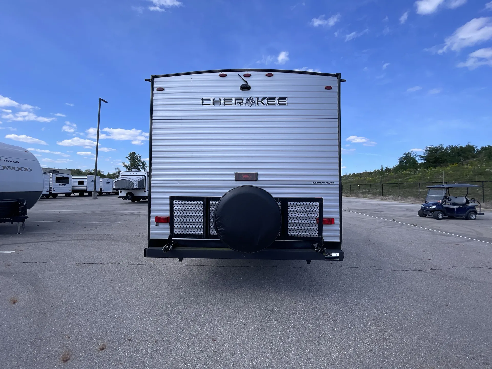 2022 Forest River Cherokee 264DBH — backside