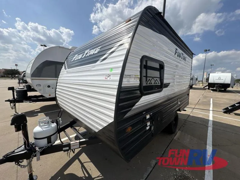 2026 CrossRoads RV Fun Time 125QB - Photo 3