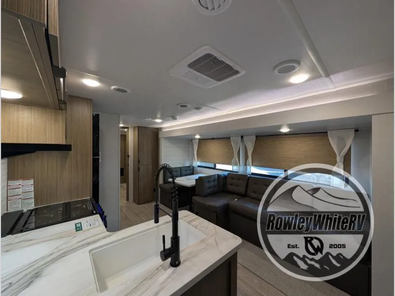 2027 Forest River Wildwood 31KQBTS - Photo 4
