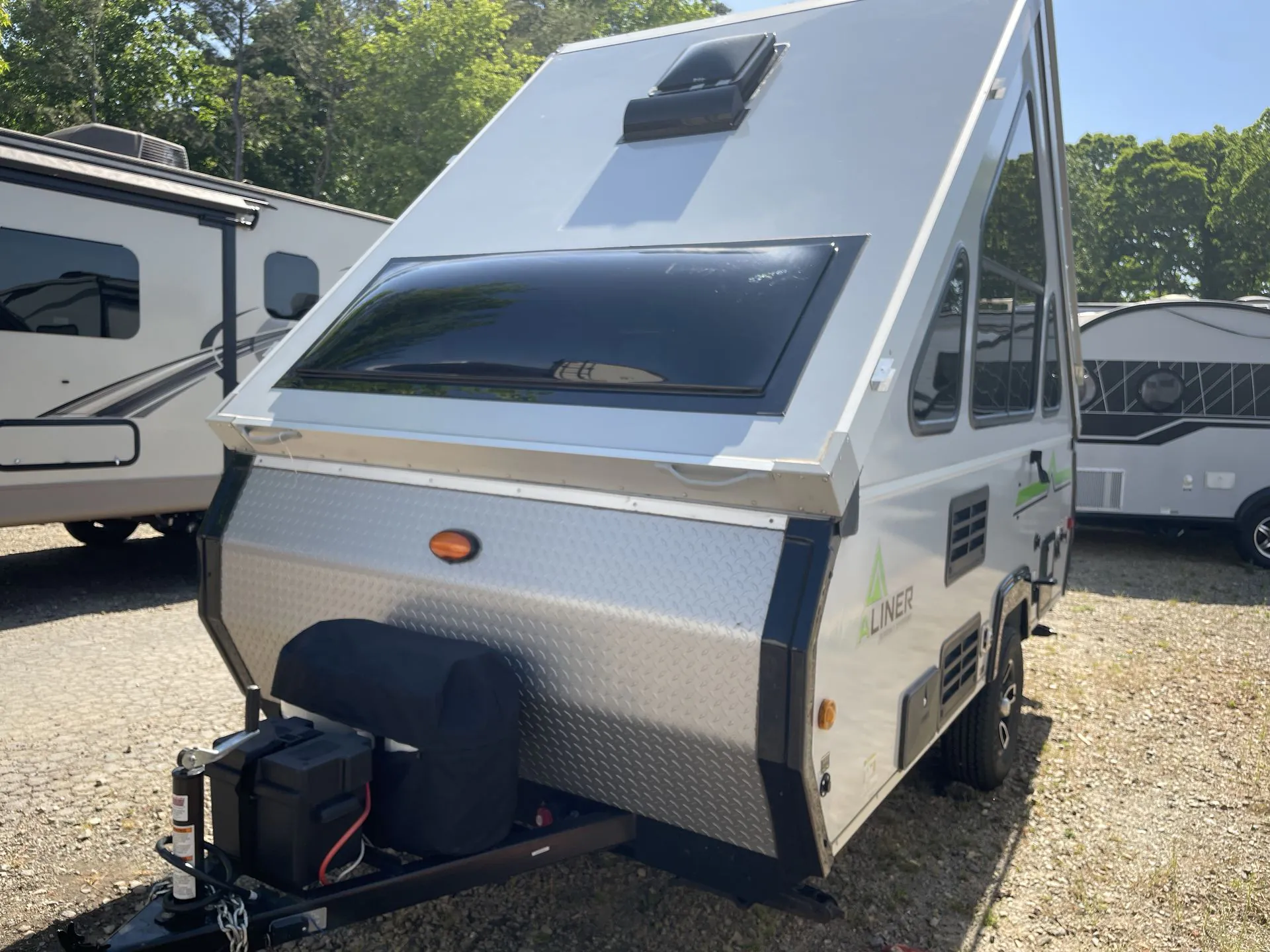 2022 Aliner Classic Permanent Bed - Photo 2