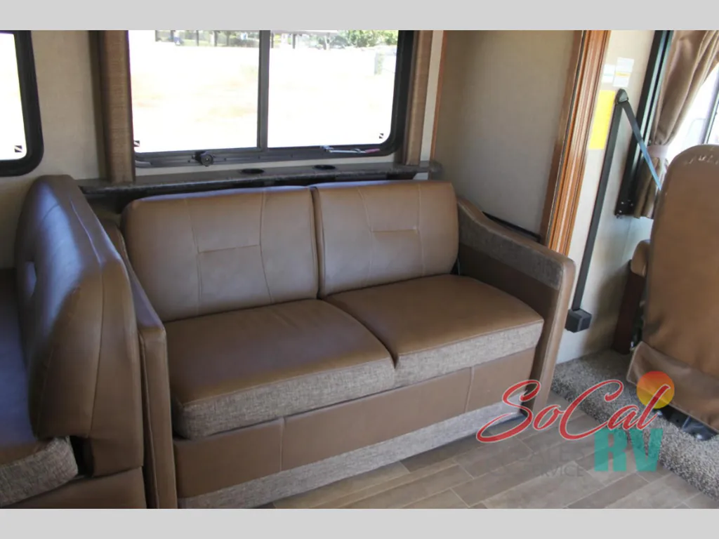 2018 Fleetwood Flair 31A, Photos photo 22