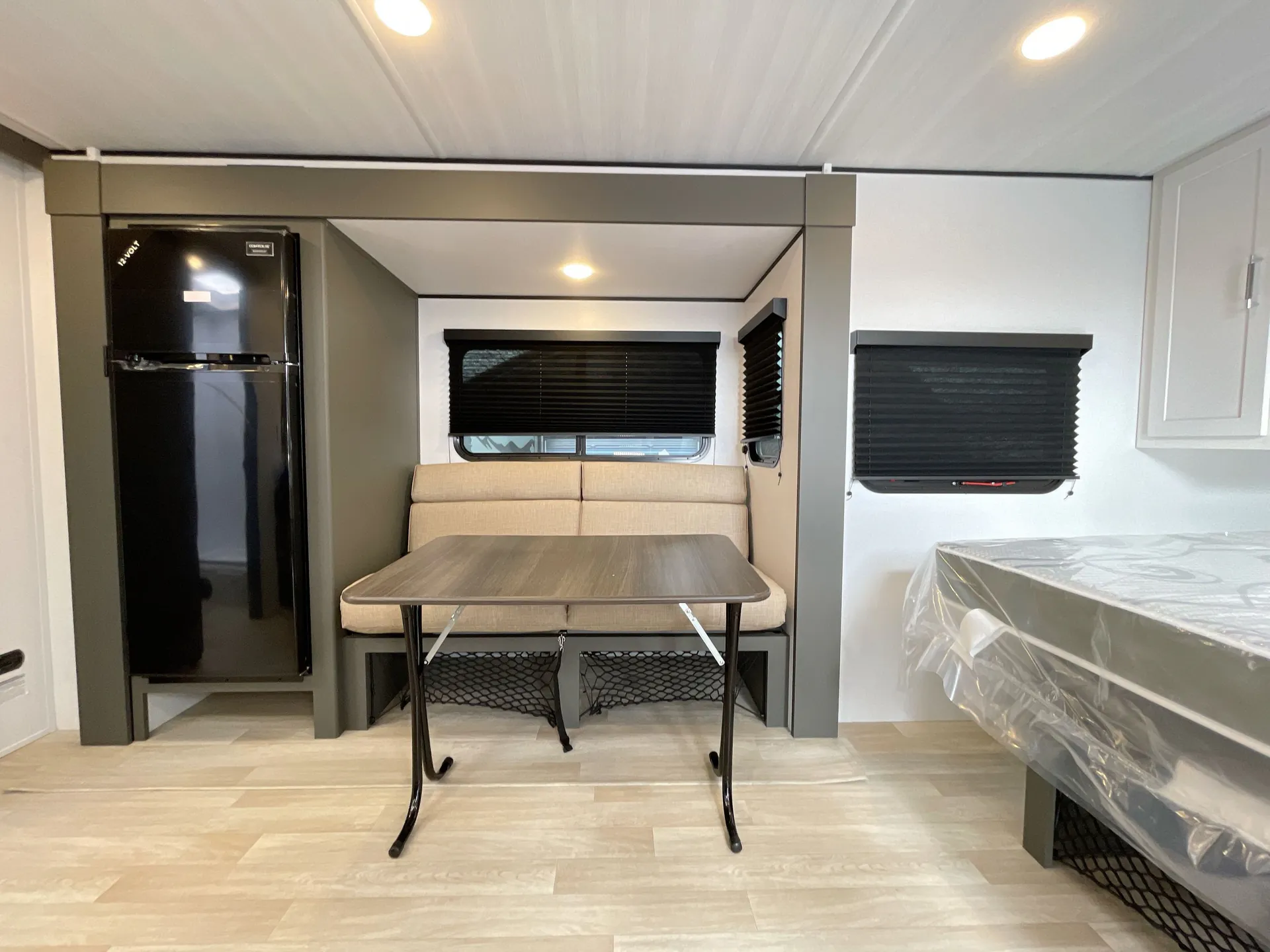 2026 Keystone Bullet Classic 18RBC — living area main