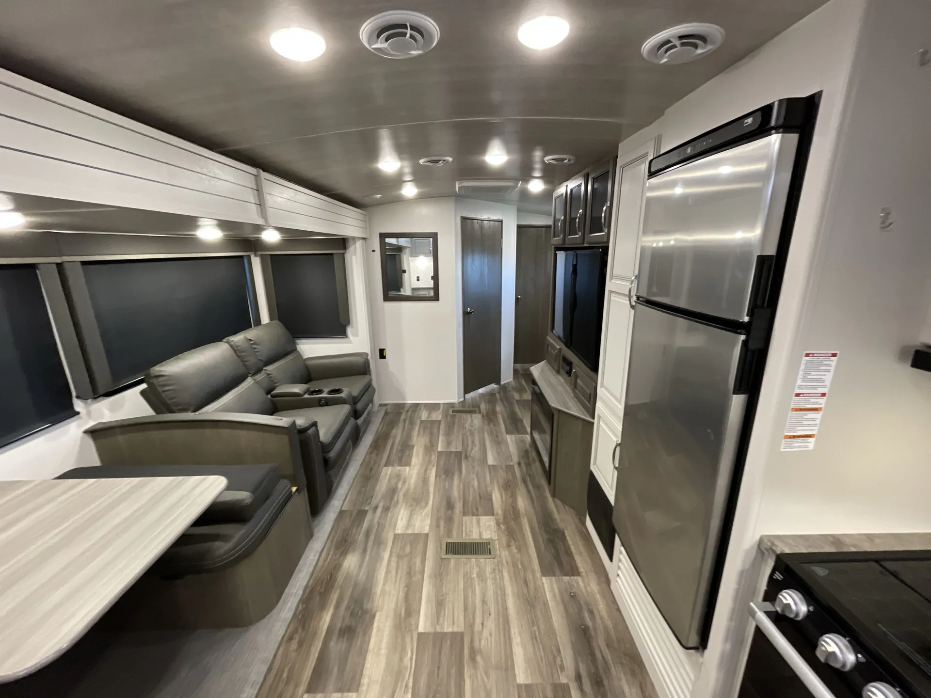 2022 Keystone Cougar Half-Ton 30RKDWE — living area main