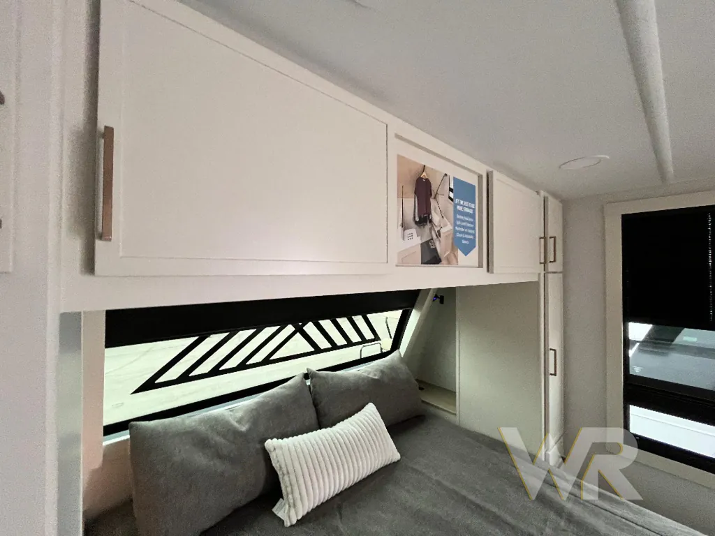 2026 Brinkley Model I 235, Photos photo 9