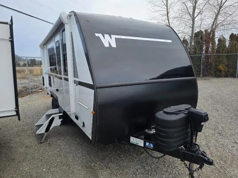 2026 Winnebago Micro Minnie 2108FBS - Photo 3