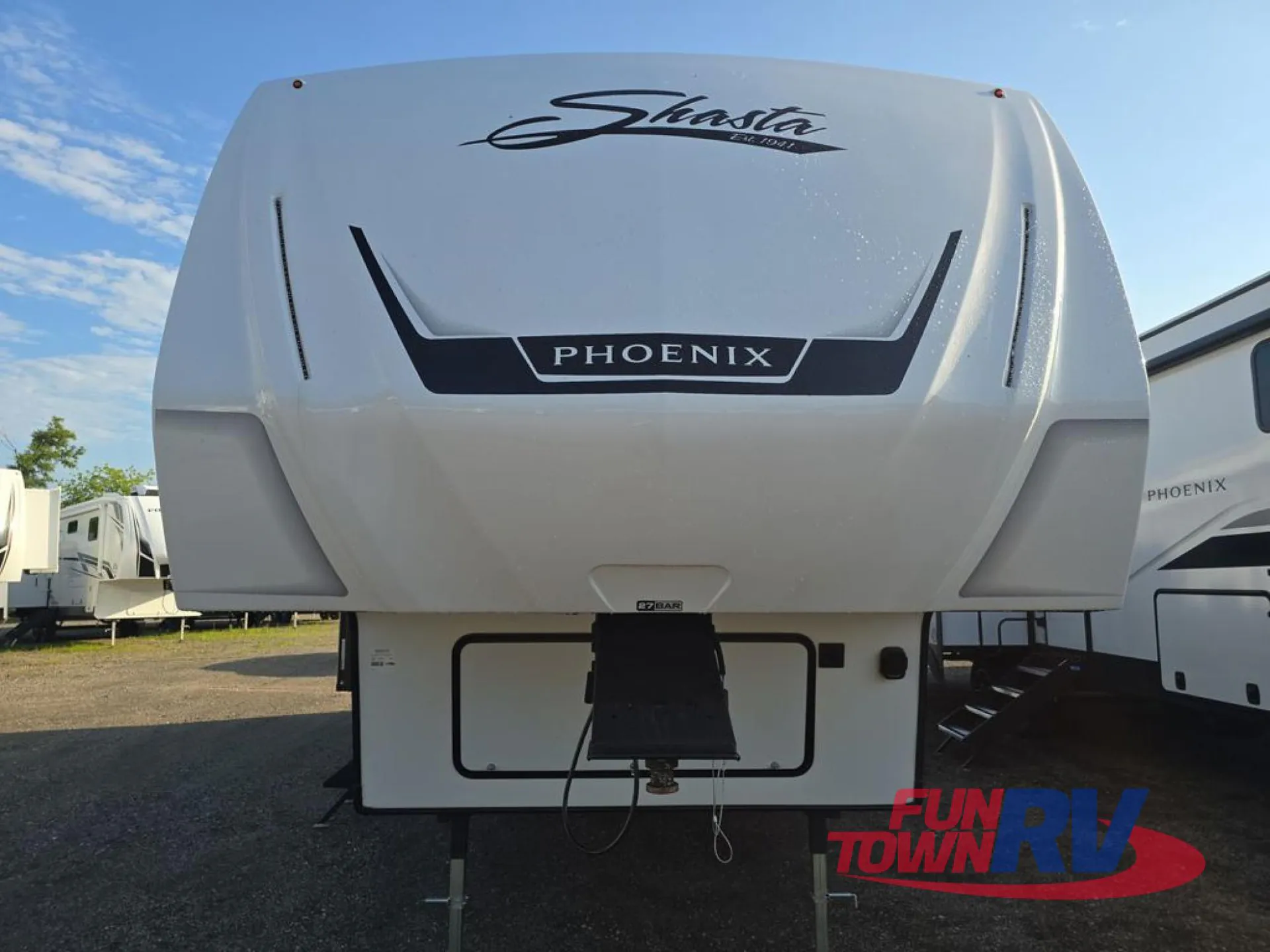 2026 Shasta Phoenix Lite 27BAR - Photo 3
