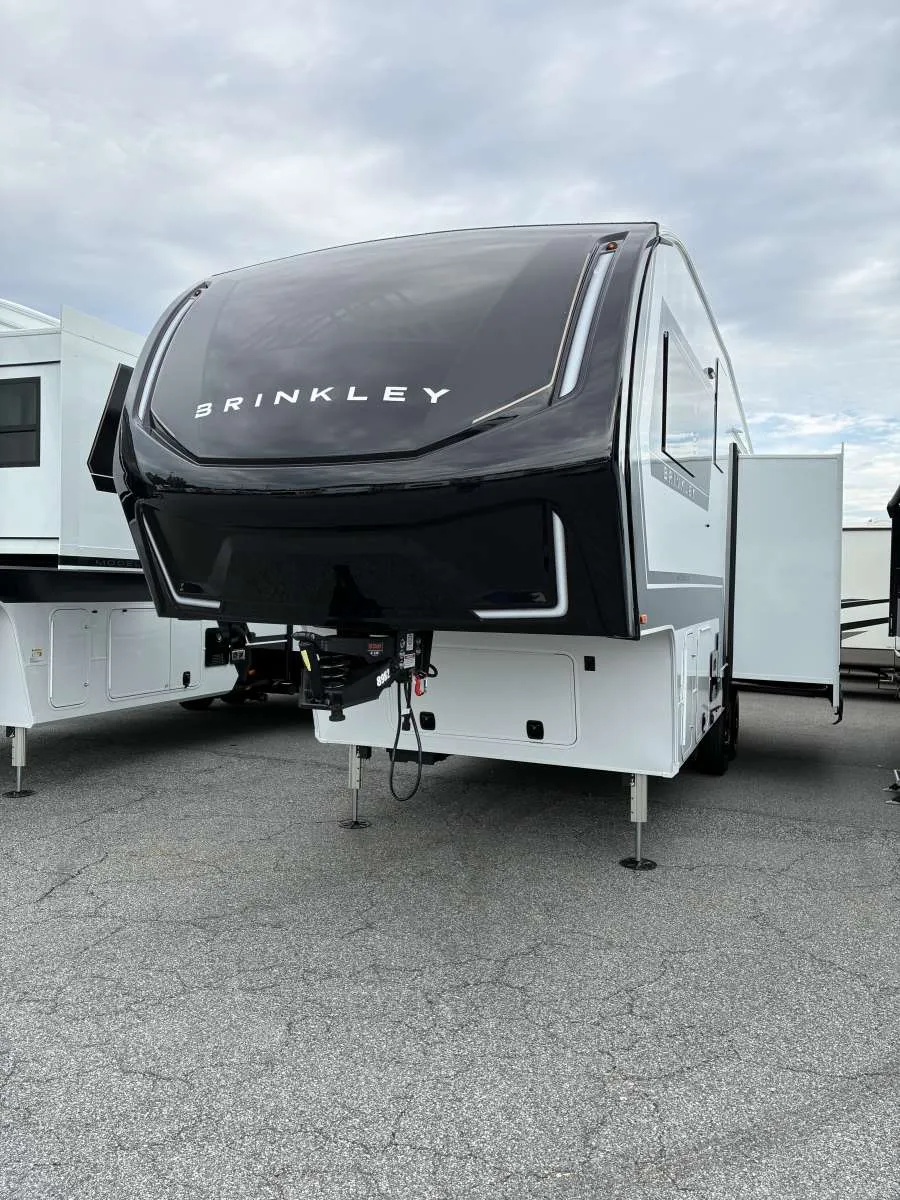 2026 Brinkley Model Z 2670 - Main photo