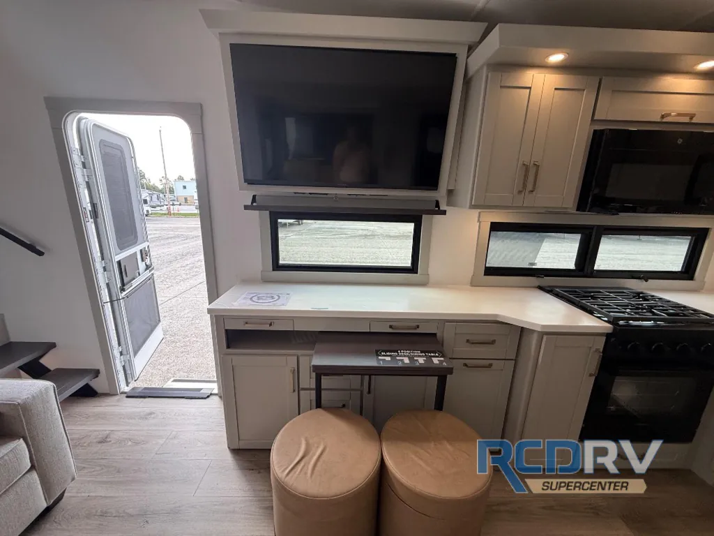 2025 Brinkley Model Z 2680, Photos photo 5