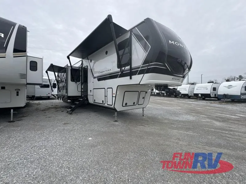 2026 Keystone Montana High Country 381TB - Photo 2