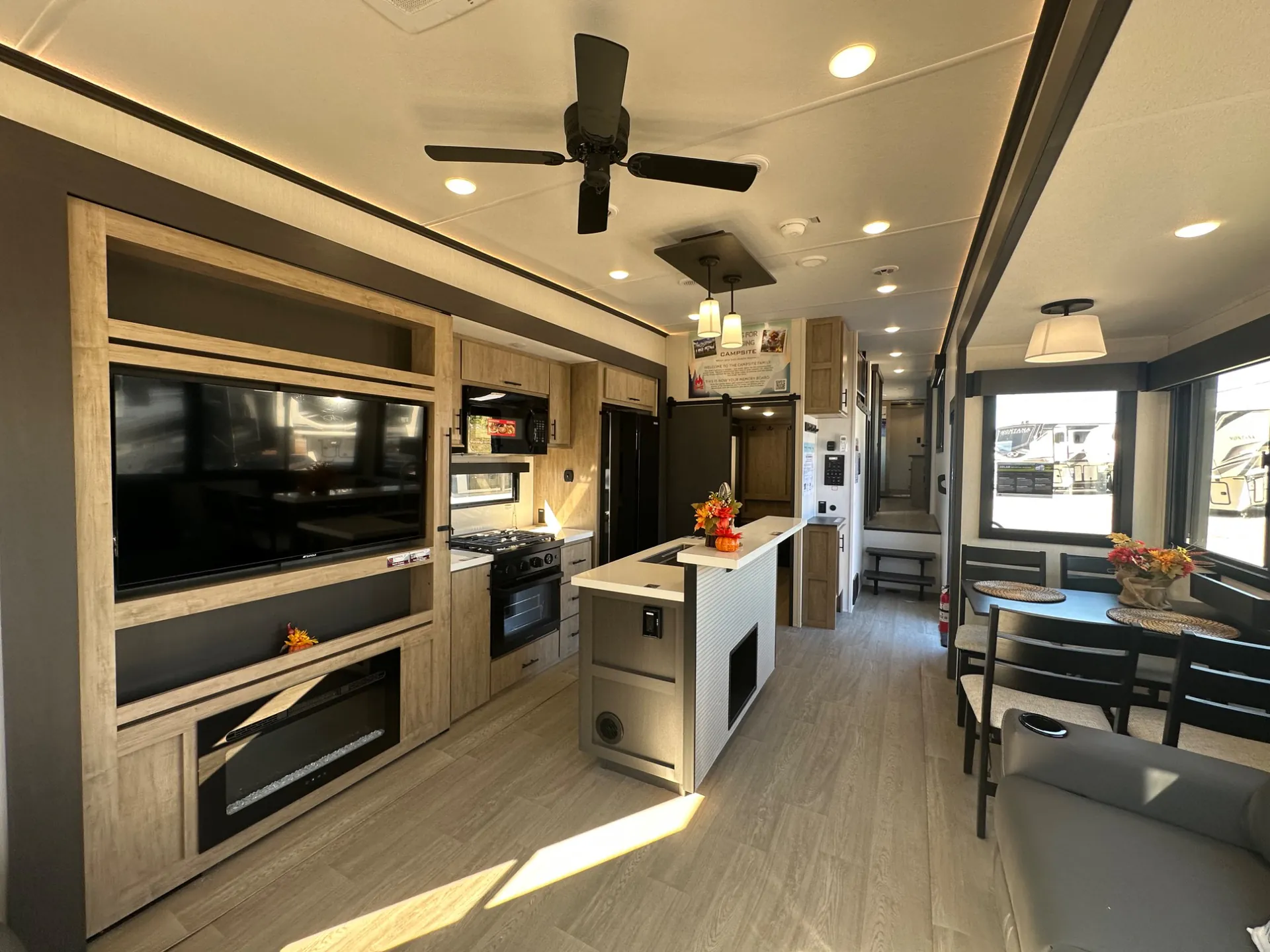 2026 Forest River Campsite Elite 36RF — Photo 6