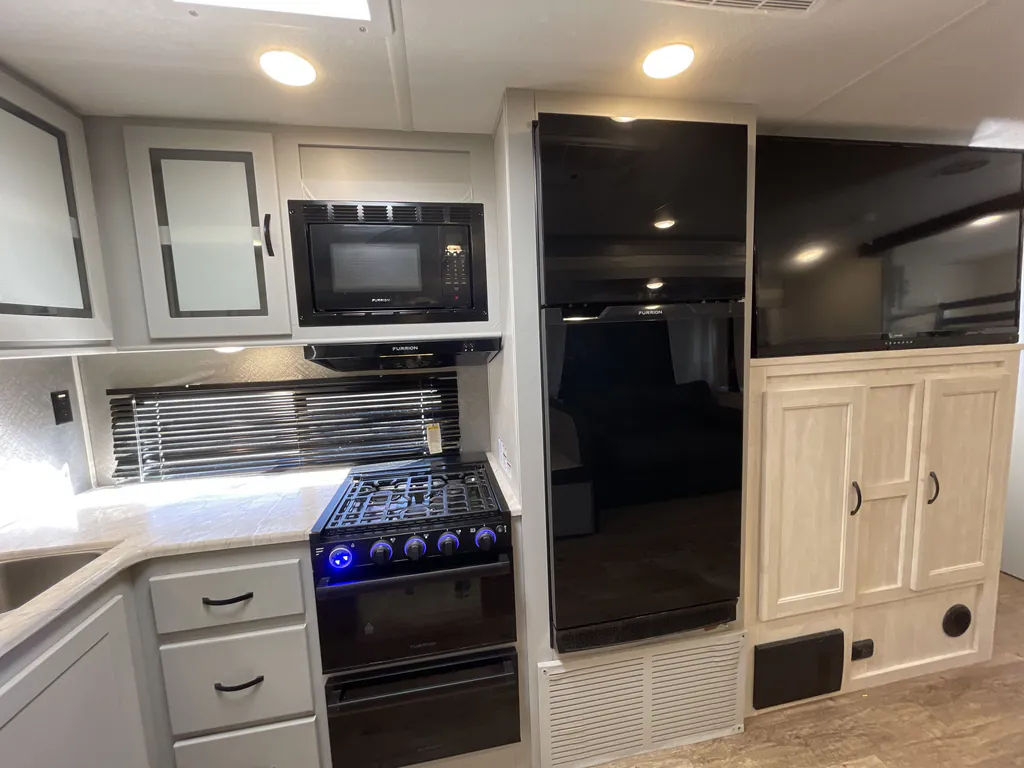 2022 Forest River Vibe 28BH, Photos photo 8
