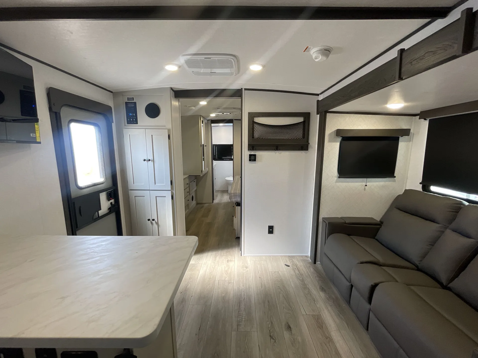 2026 Coachmen Northern Spirit 2565FK — campside