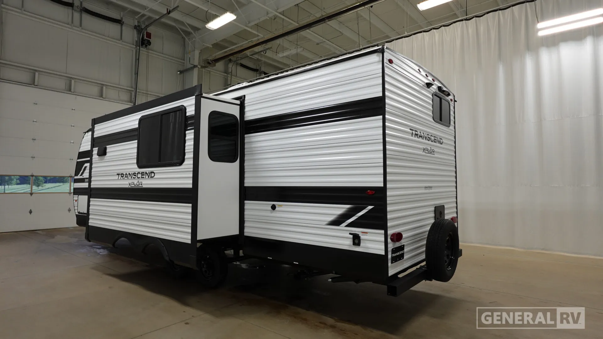 2027 Grand Design Transcend Xplor 26BHX - Photo 4