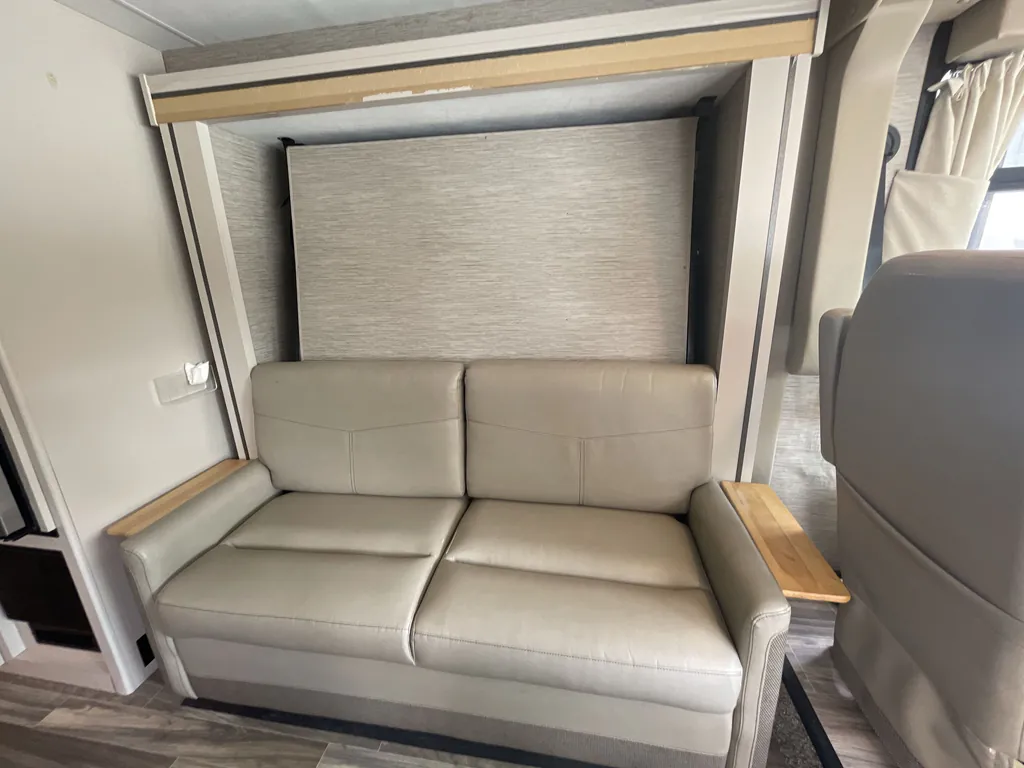2022 Thor Motor Coach Axis 24.3, Photos photo 15