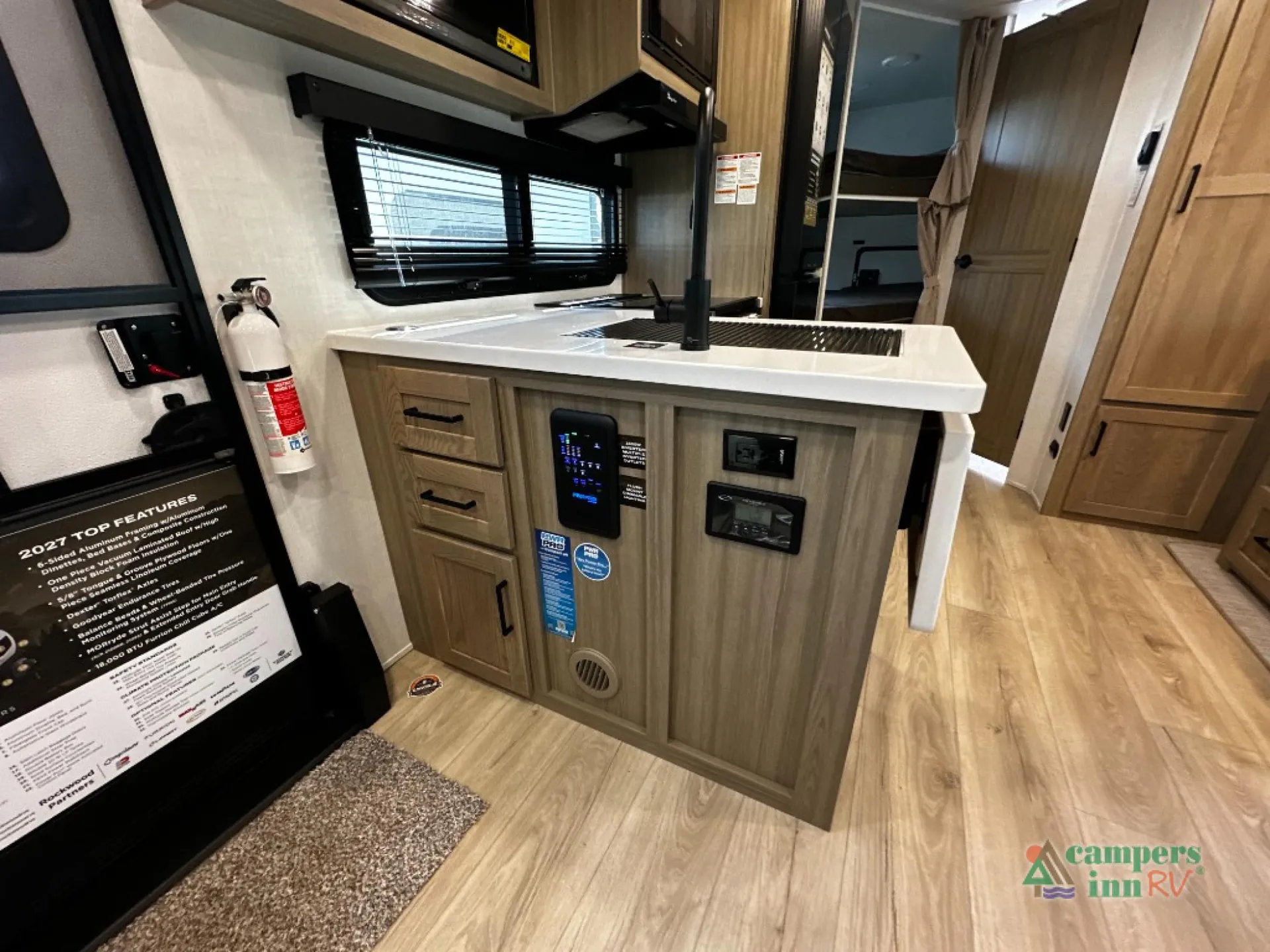 2027 Forest River Rockwood Mini Lite 2509S - Photo 4