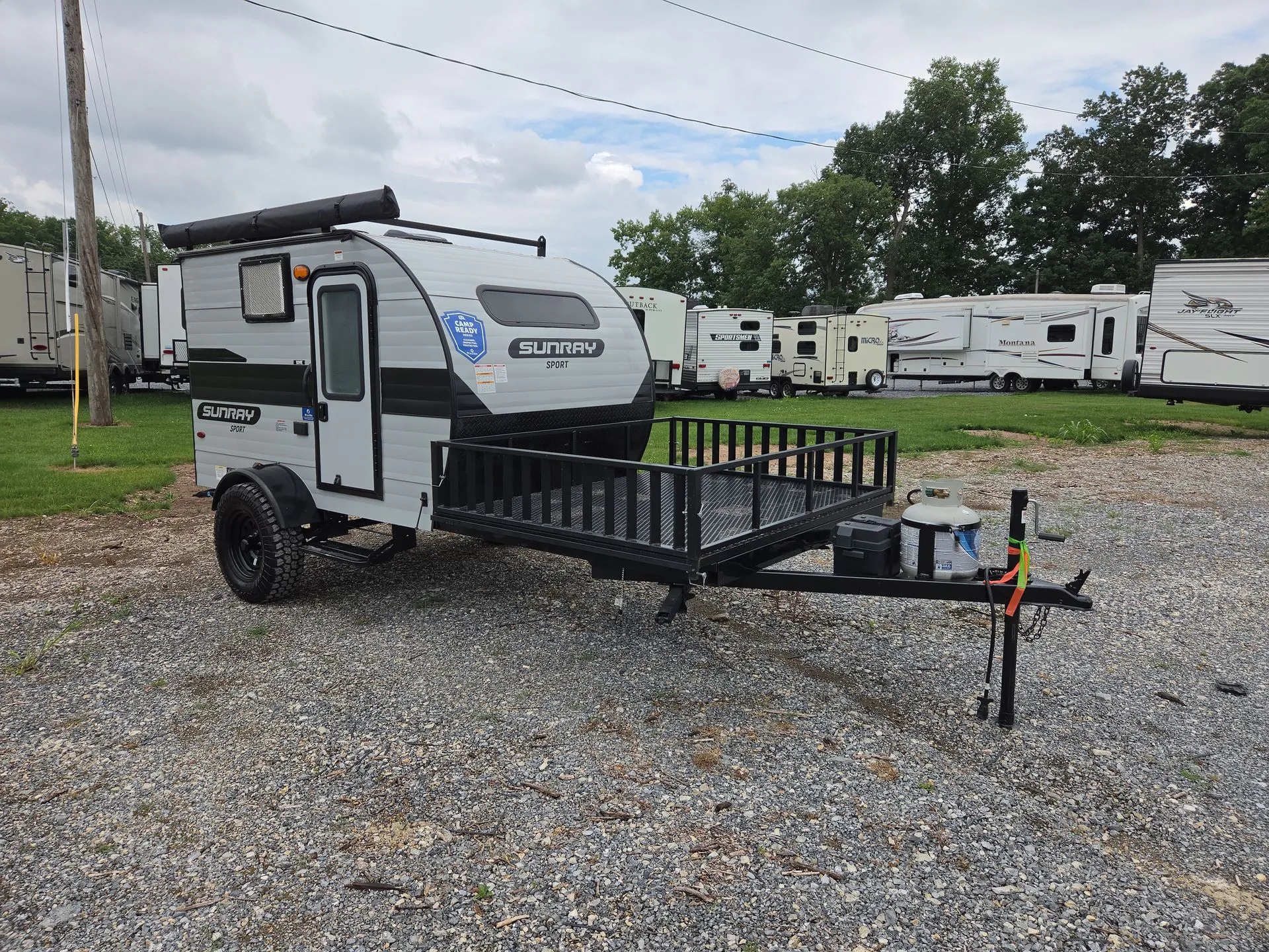 2023 Sunset Park RV SunRay 109E - Photo 3