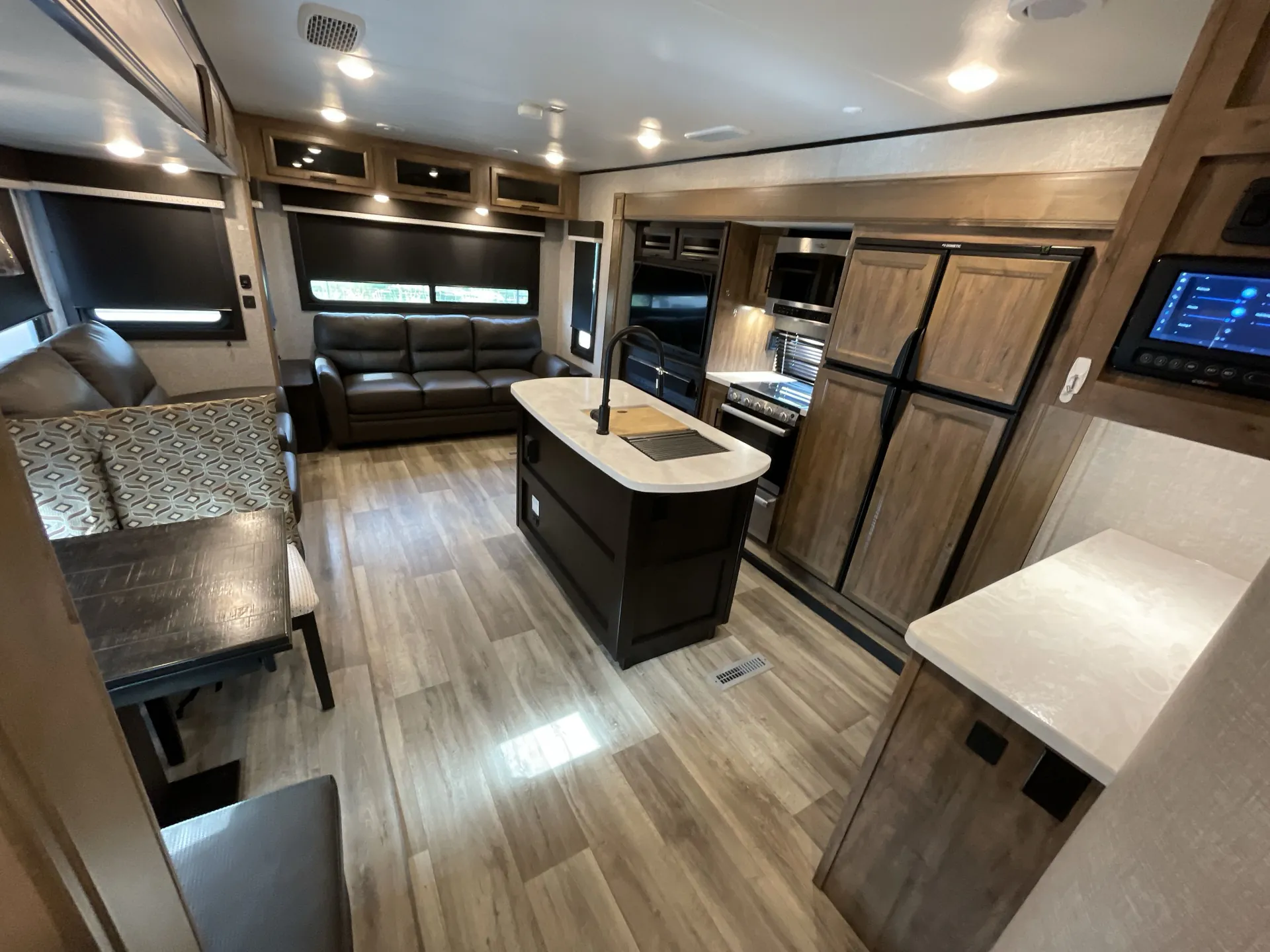 2022 Jayco Eagle HT 294CKBS — living area main