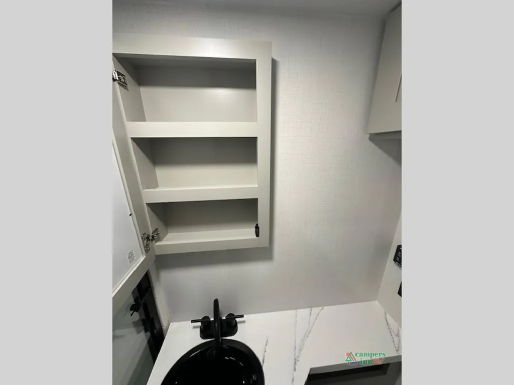 2026 Brinkley Model G 3970, Photos photo 39
