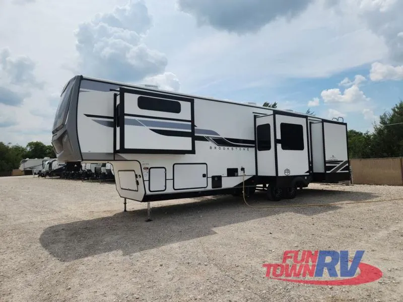 2026 Coachmen Brookstone 374RK - Photo 3