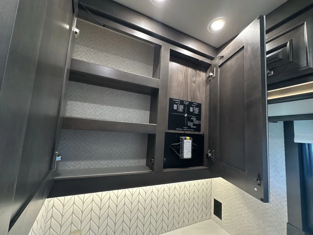 2026 Entegra Coach Aspire 44D, Photos photo 25