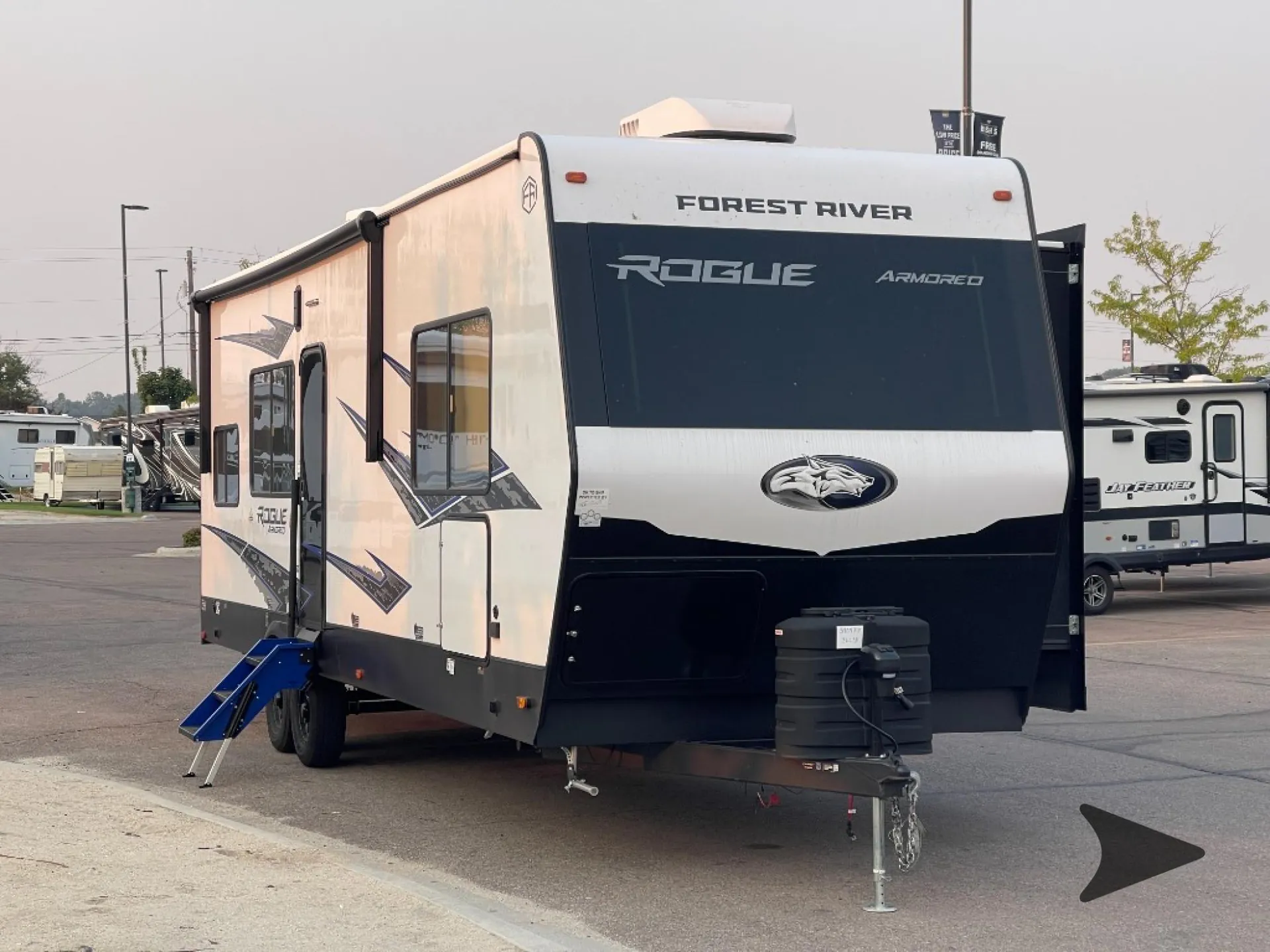 2027 Forest River Vengeance Rogue Armored 26L140